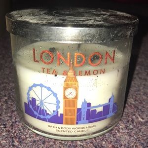 Used London tea & lemons candle